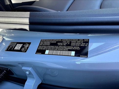 New 2026 Volvo XC60 B5 Ultra w/ Climate Package image 22