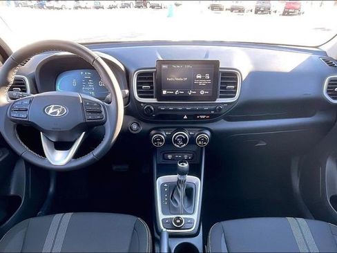 New 2026 Hyundai Venue SEL image 5