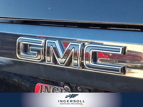 Used 2023 GMC Yukon Denali Ultimate image 33