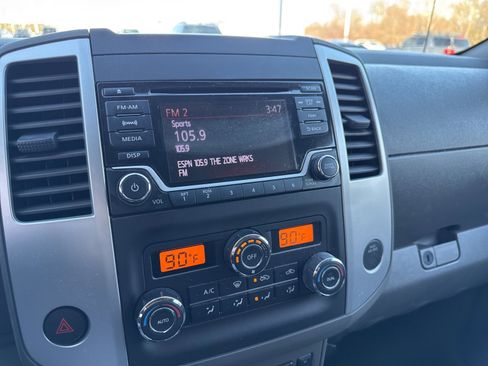 Used 2016 Nissan Frontier SV w/ SV Value Truck Package image 14