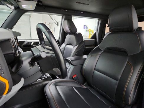 Used 2022 Ford Bronco Badlands AWD/4WD image 14