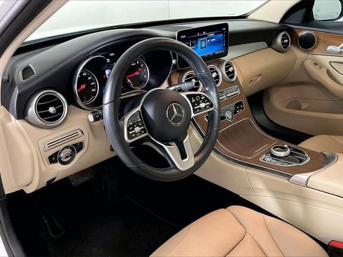 Used 2019 Mercedes-Benz C 300 Sedan image 14