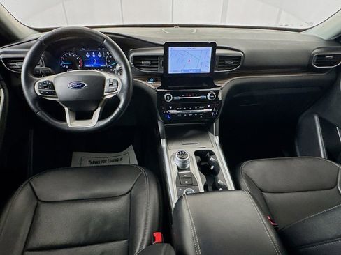 Used 2021 Ford Explorer Limited w/ Equipment Group 301A image 26