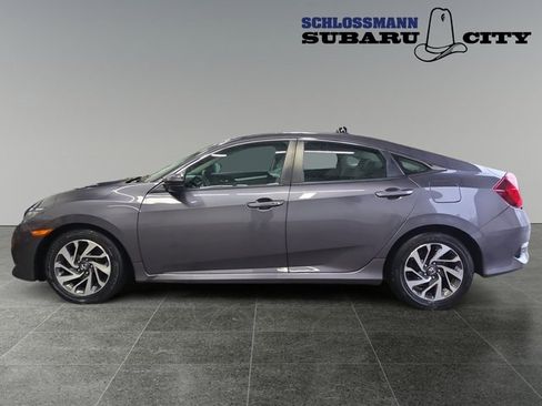 Used 2016 Honda Civic EX image 6