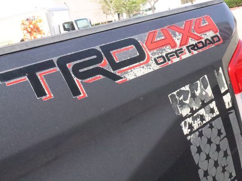 Used 2016 Toyota Tundra SR5 w/ SR5 Upgrade Package image 14