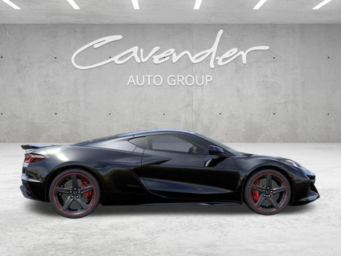 New 2026 Chevrolet Corvette E-Ray w/ Stealth Interior Trim Package AWD/4WD image 5