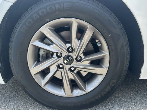 Used 2020 Kia Optima LX FWD image 38