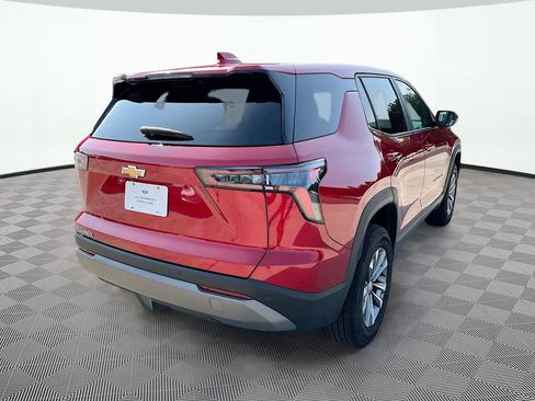 Used 2026 Chevrolet Equinox LT w/ Convenience Package II FWD image 6