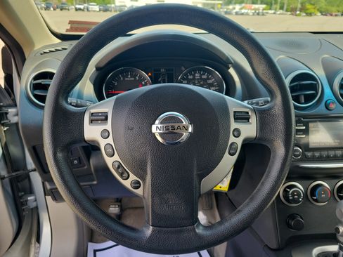 Used 2015 Nissan Rogue S w/ Convenience Package FWD image 21
