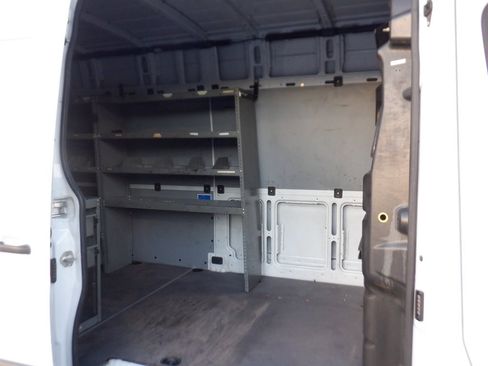 Used 2021 Freightliner Sprinter 2500 image 14