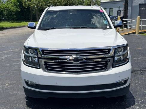 Used 2017 Chevrolet Suburban Premier RWD image 9
