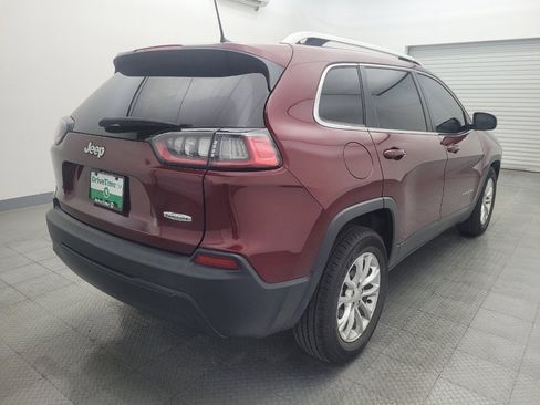 Used 2019 Jeep Cherokee Latitude w/ Popular Appearance Group image 9