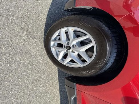 Used 2024 Ford Edge SEL image 14