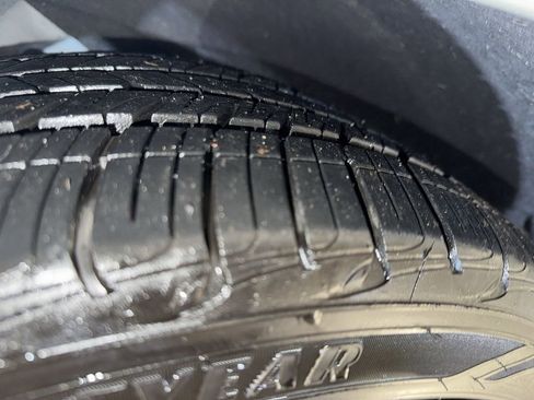 Used 2023 Honda Accord Sport image 11