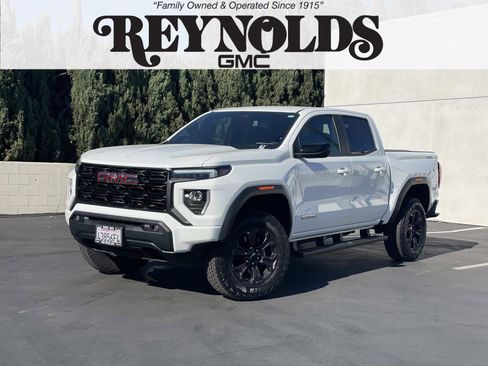 Used 2025 GMC Canyon Elevation w/ Convenience Package image 1