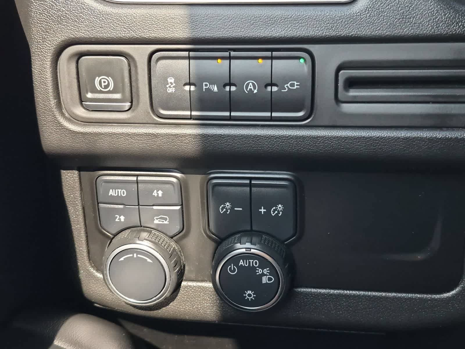 Used 2021 Chevrolet Tahoe LT AWD/4WD image 26