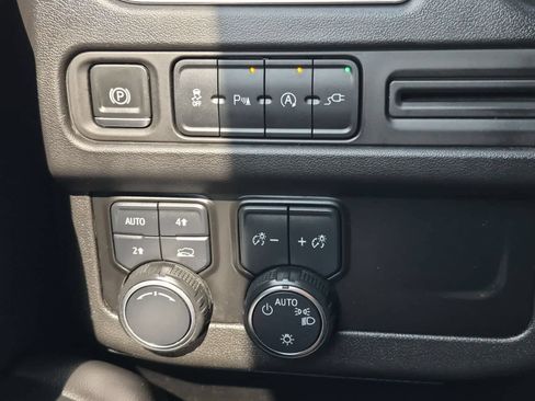 Used 2021 Chevrolet Tahoe LT AWD/4WD image 26