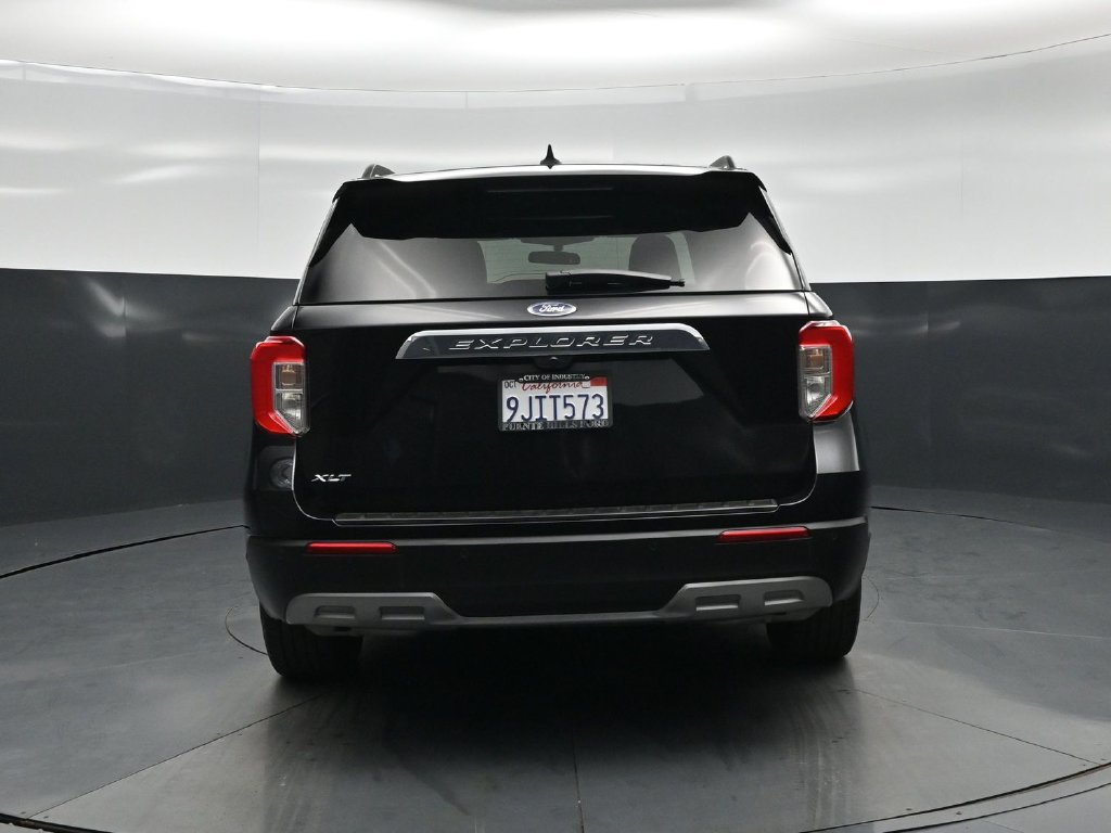 Certified 2023 Ford Explorer XLT w/ Equipment Group 202A RWD image 22