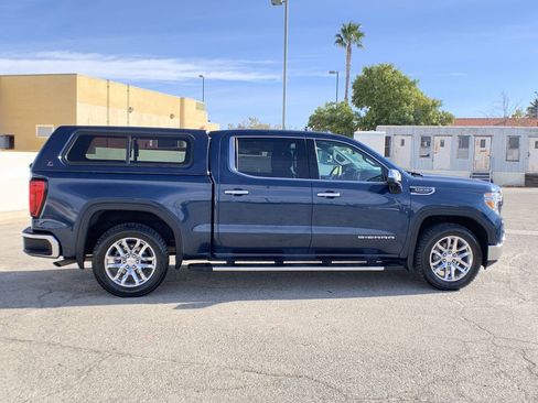 Used 2021 GMC Sierra 1500 SLT w/ SLT Premium Plus Package image 9