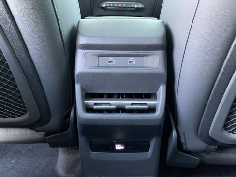 New 2026 Audi Q3 quattro 2.0T image 16