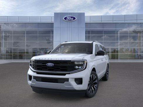 New 2026 Ford Expedition Platinum AWD/4WD image 2