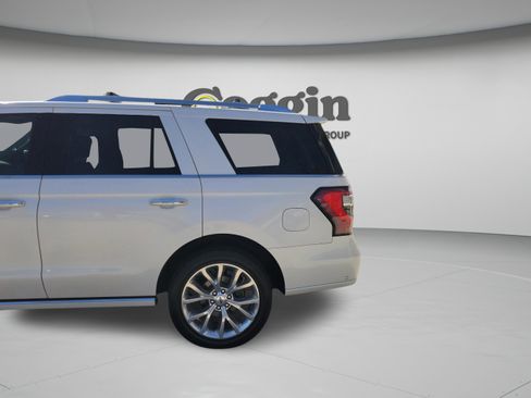 Used 2019 Ford Expedition Platinum RWD image 32