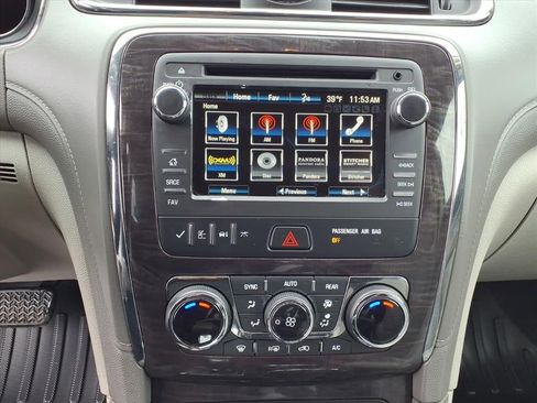 Used 2017 Buick Enclave Convenience image 7