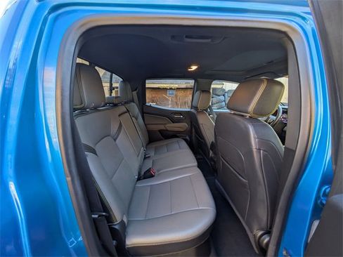 Used 2024 Chevrolet Colorado ZR2 w/ ZR2 Convenience Package III image 34