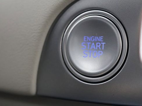 Used 2023 Hyundai Palisade Limited image 17