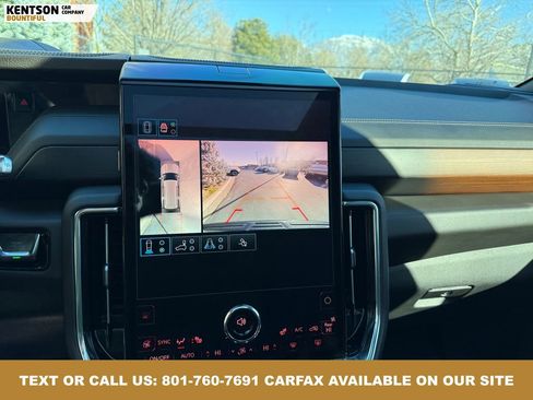 Used 2025 GMC Yukon Denali w/ Sun & Power Step Package image 30