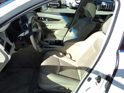 Used 2013 INFINITI M37 x w/ Premium Pkg image 17