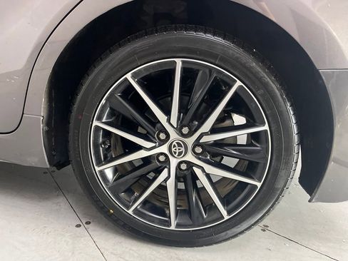Used 2022 Toyota Camry SE FWD image 15