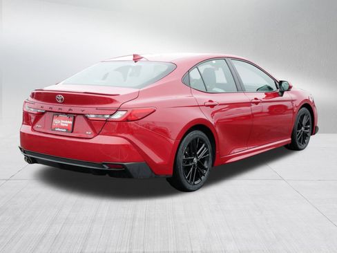 Certified 2025 Toyota Camry SE image 7