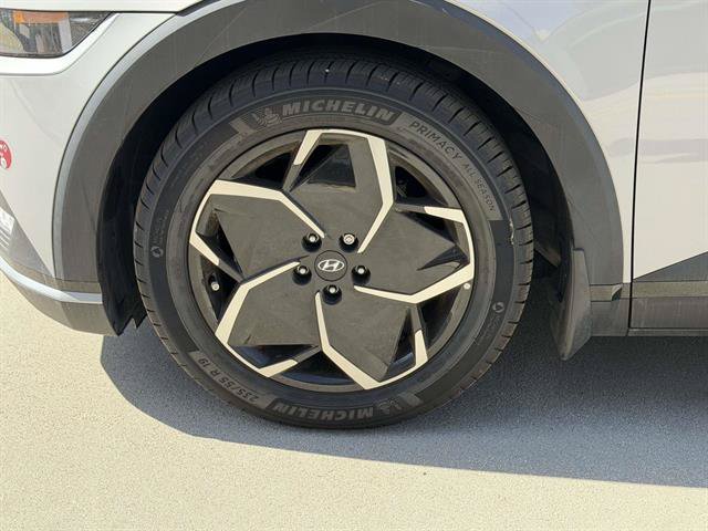 Used 2024 Hyundai Ioniq 5 SEL RWD image 6