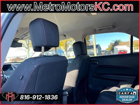 Used 2017 Chevrolet Equinox LT w/ Convenience Package image 29