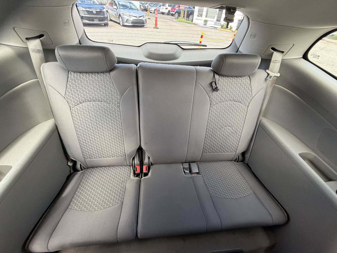 Used 2012 Chevrolet Traverse LS FWD image 16