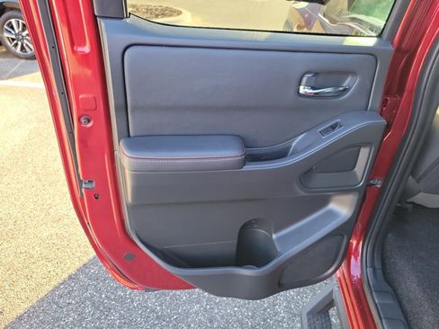 Used 2023 Nissan Frontier Pro-X w/ Pro Convenience Package image 13