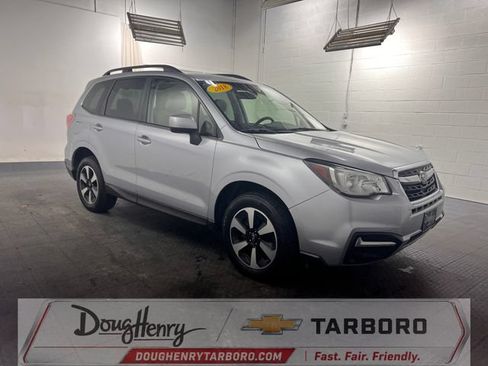 Used 2018 Subaru Forester 2.5i Premium w/ Popular Package #3A AWD/4WD image 4