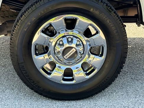 Certified 2023 Ford F350 Lariat w/ Tow Technology Package AWD/4WD image 10