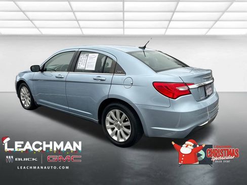 Used 2014 Chrysler 200 Touring image 7