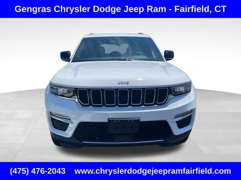Used 2023 Jeep Grand Cherokee Limited AWD/4WD image 2