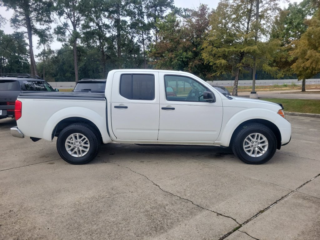 Used 2015 Nissan Frontier SV RWD image 8