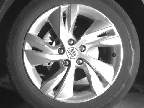 Used 2025 Buick Encore GX Preferred FWD image 12