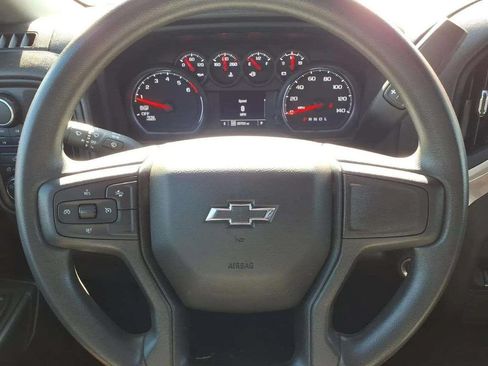 Used 2024 Chevrolet Silverado 1500 Custom Trail Boss w/ Turbomax Blackout Package AWD/4WD image 14