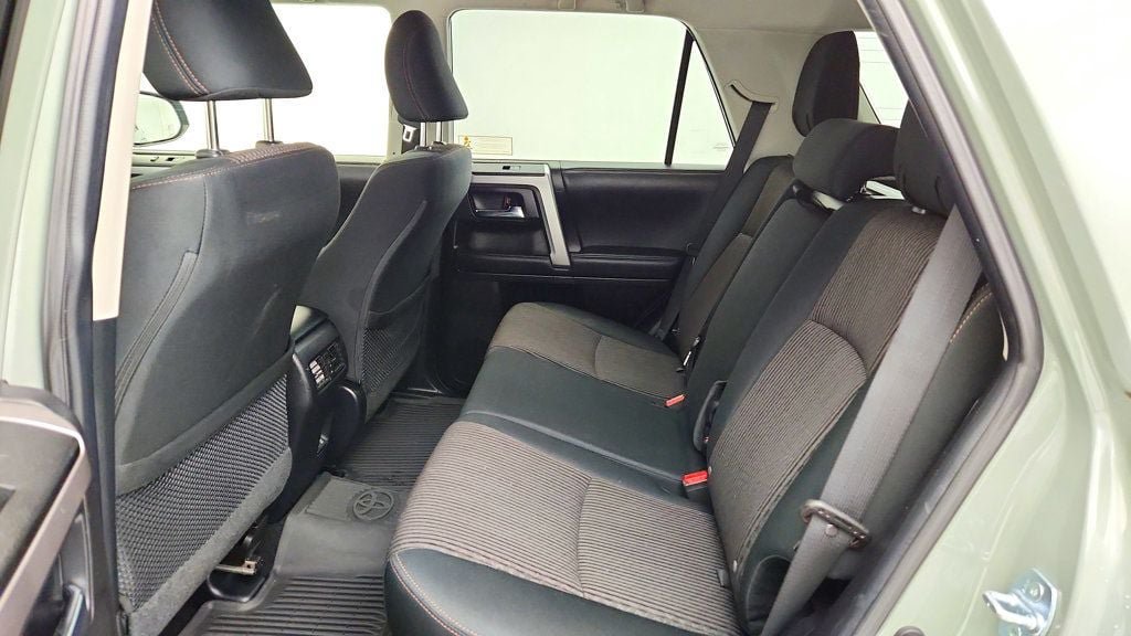 Used 2022 Toyota 4Runner Trail Special Edition AWD/4WD image 20