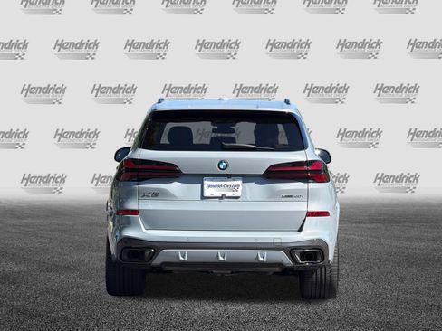 Used 2024 BMW X5 xDrive40i w/ M Sport Package AWD/4WD image 6