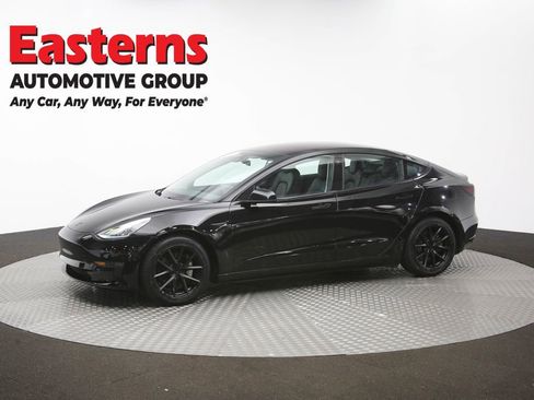 Used 2018 Tesla Model 3 Long Range RWD image 52