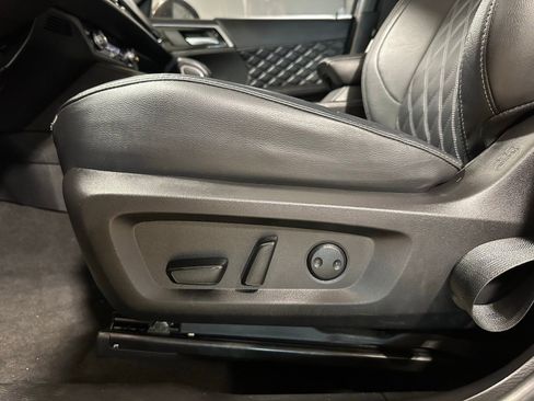 Used 2022 Mitsubishi Outlander SEL image 14