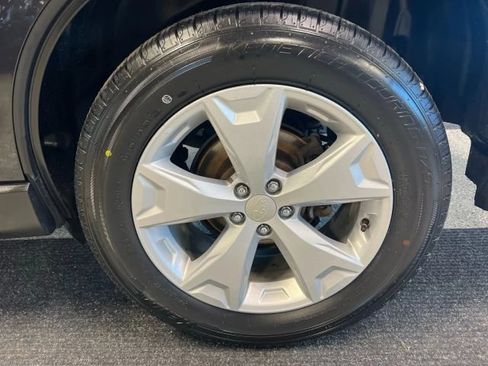 Used 2016 Subaru Forester 2.5i w/ Alloy Wheel Package AWD/4WD image 15