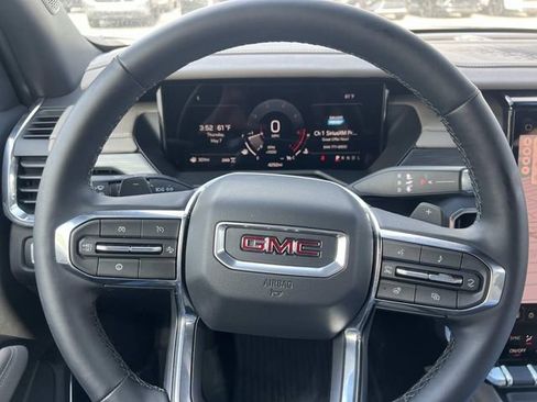 Used 2026 GMC Acadia Elevation w/ Black Edition AWD/4WD image 22